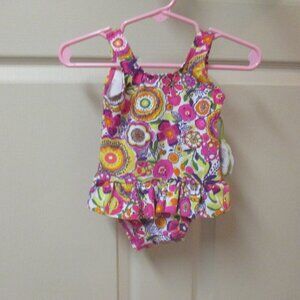 NWT Vera Bradley Baby Girl Clothes Clementine Ruffle Bodysuit Size 3-6 months
